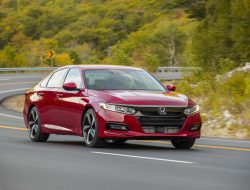 Accord touring vs sport which one suits you best